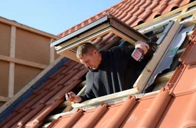 Pose de fenêtres de toit Velux à Capinghem